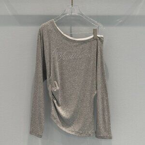 ANN ANDELMAN lettered diamond off-the-shoulder long-sleeved T-shirt